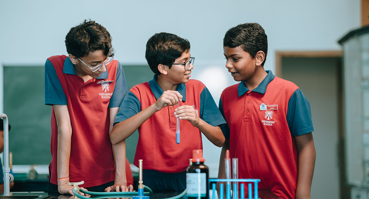 Choosing the Right Curriculum: ICSE vs. CBSE